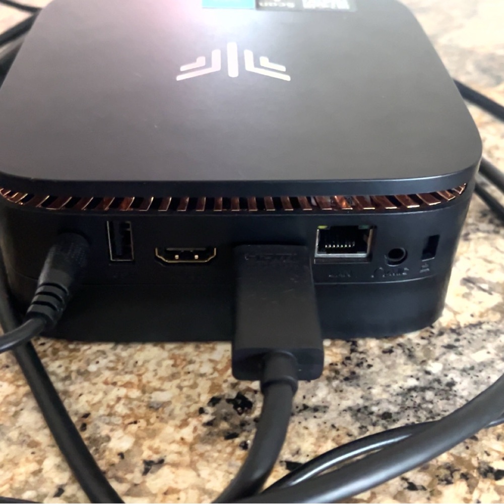 KAMRUI mini pc bundle - Picture 2 of 12